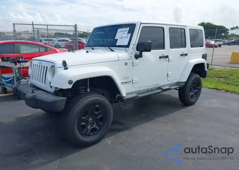 2014 Jeep Wrangler Unlimited Sahara z USA, uszkodzony, nr VIN 1C4HJWEG7EL272964